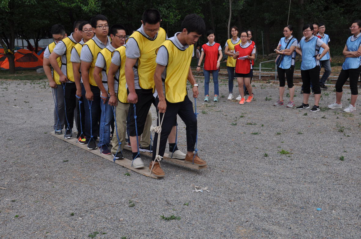 &ldquo;步伐跟隨夢(mèng)想，青春你我同行&rdquo;&mdash;&mdash;濟(jì)南市鴻慷機(jī)電設(shè)備有限公司端午節(jié)出游活動(dòng)